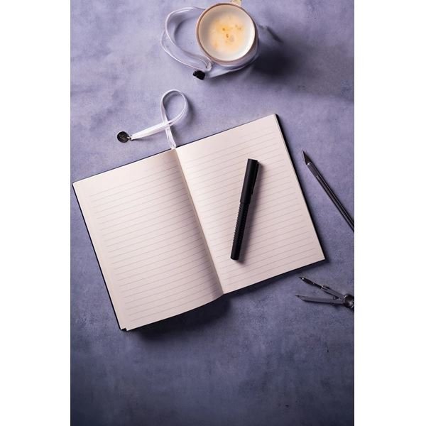 Victoria's Journals Smyth Classic Esnek Kapak Çizgili Defter A5 80 gr 96 Yaprak Mavi
