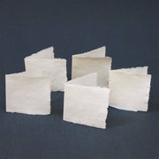 Khadi El Yapımı Çok Amaçlı Resim Defteri 210 gr 7x7 cm 5 Yaprak + Zarf