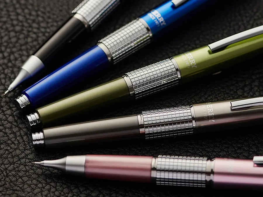 Pentel Versatil Dolma Kalem Tipi Kerry 0.7 Mm P1037-A Siyah