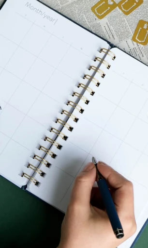 Victoria's Journals Vegan Deri Sert Kapak Defter A5 100 gr 176 Sayfa Yeşil